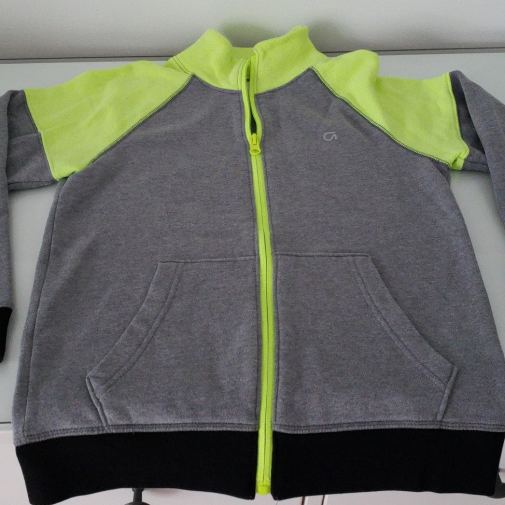 Gap boy zip up 8/9 medium